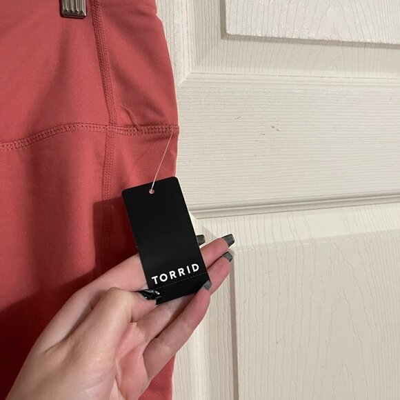 Torrid Womens NWT Pink Super Soft Performance Jersey 9Inch Active Bike Shorts 6X - Picture 4 of 8